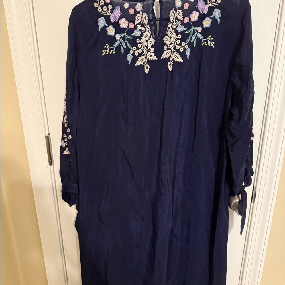Johnny was Embroidered Navy Boho Tunic Dress with Floral Detail medium - Picture 7 of 7